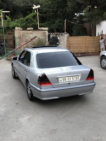 Mercedes C 180 1997, 320,000 km - 1.8 l - Bakı