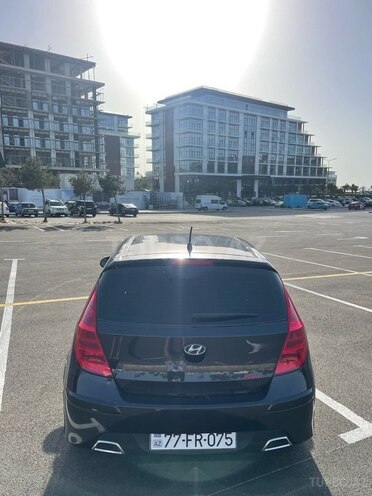Hyundai i30 2009, 170,000 km - 1.4 л - Bakı
