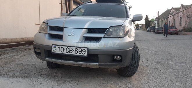 Mitsubishi Outlander 2003, 403,000 km - 2.4 l - Bakı
