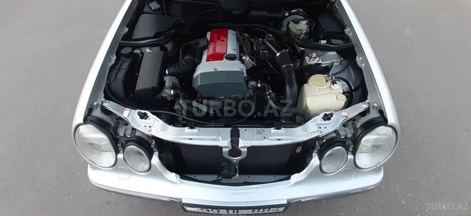 Mercedes E 200 2000, 226,000 km - 2.0 l - Gəncə