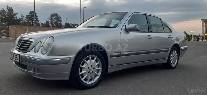 Mercedes E 200 2000, 226,000 km - 2.0 l - Gəncə