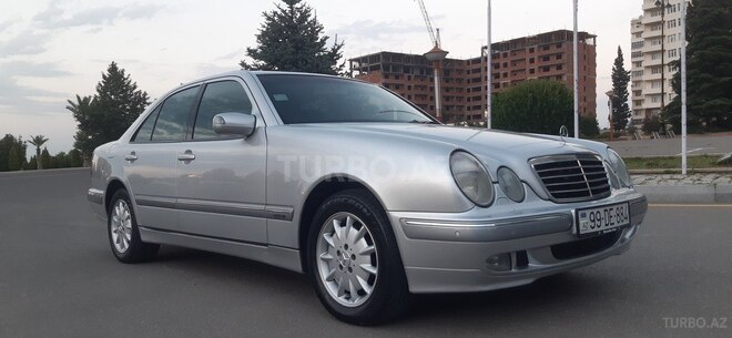 Mercedes E 200 2000, 226,000 km - 2.0 l - Gəncə