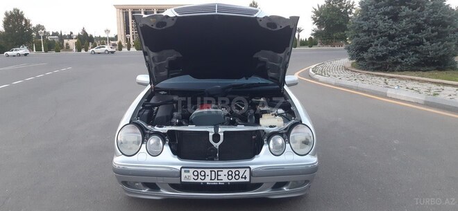 Mercedes E 200 2000, 226,000 km - 2.0 l - Gəncə