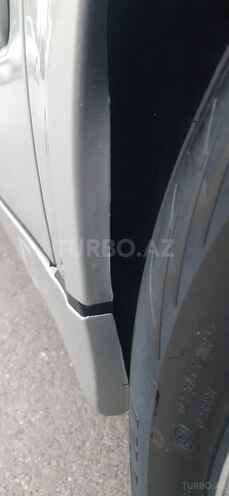 Mercedes E 200 2000, 226,000 km - 2.0 l - Gəncə
