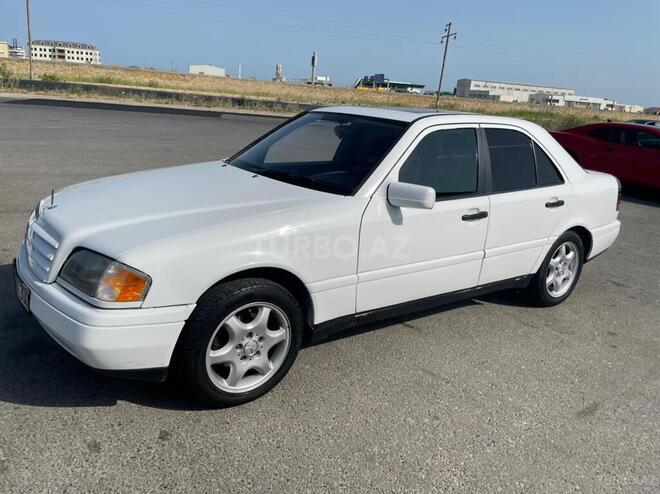 Mercedes C 180 1995, 425,000 km - 1.8 l - Bakı