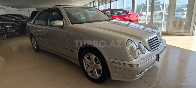 Mercedes E 280 2000, 218,000 km - 2.8 l - Bakı