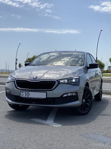 Skoda Rapid 2021, 31,000 km - 1.6 л - Bakı