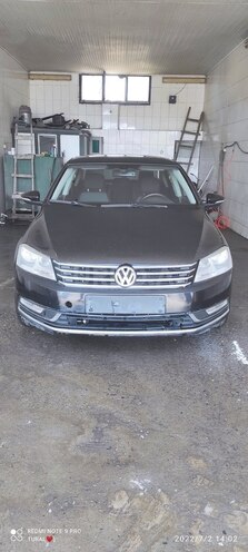 Volkswagen Passat 2011, 279,000 km - 1.8 l - Bakı
