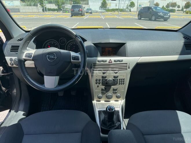 Opel Astra 2006, 202,000 km - 1.3 l - Bakı
