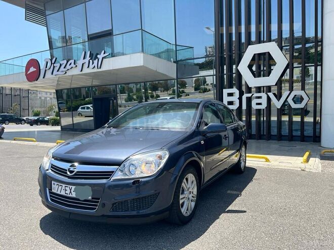 Opel Astra 2006, 202,000 km - 1.3 l - Bakı