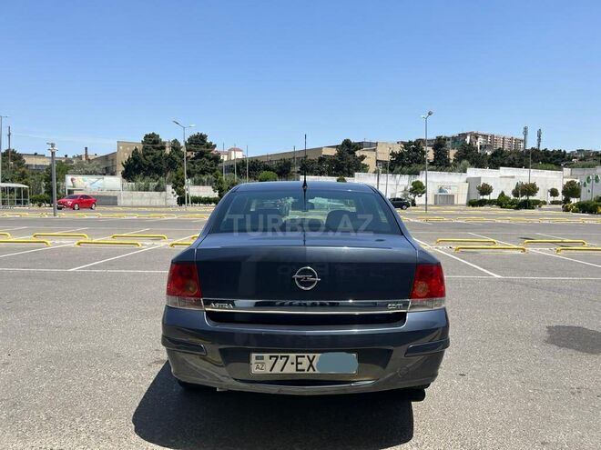 Opel Astra 2006, 202,000 km - 1.3 l - Bakı