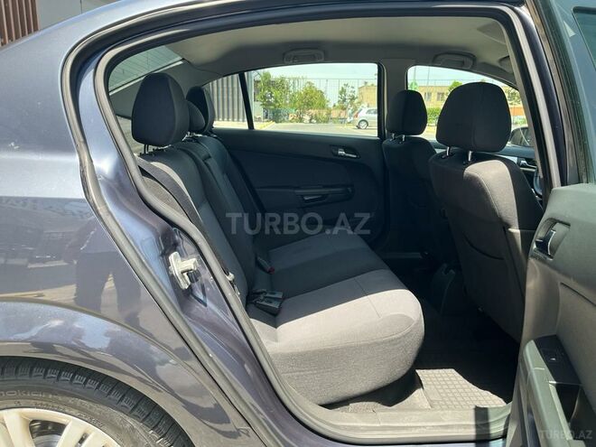 Opel Astra 2006, 202,000 km - 1.3 l - Bakı