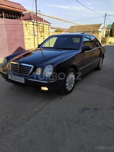 Mercedes E 220 1999, 395,000 km - 2.2 l - Bakı