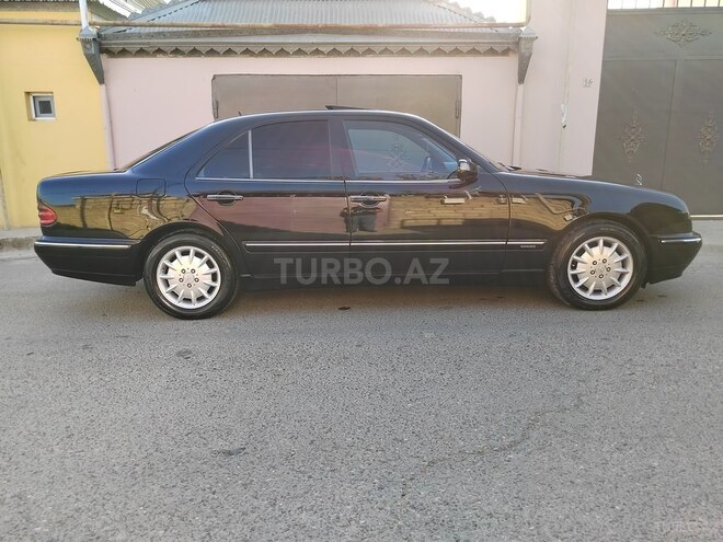 Mercedes E 220 1999, 395,000 km - 2.2 l - Bakı