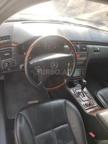 Mercedes E 220 2001, 500,000 km - 2.2 l - Bakı