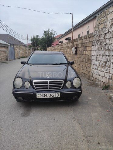 Mercedes E 220 2001, 500,000 km - 2.2 l - Bakı
