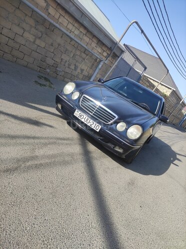 Mercedes E 220 2001, 500,000 km - 2.2 l - Bakı