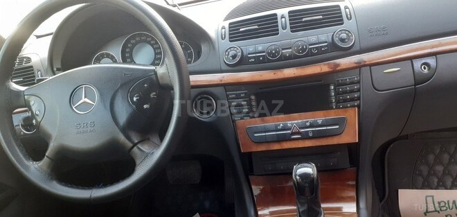 Mercedes E 220 2002, 384,568 km - 2.2 l - Bakı