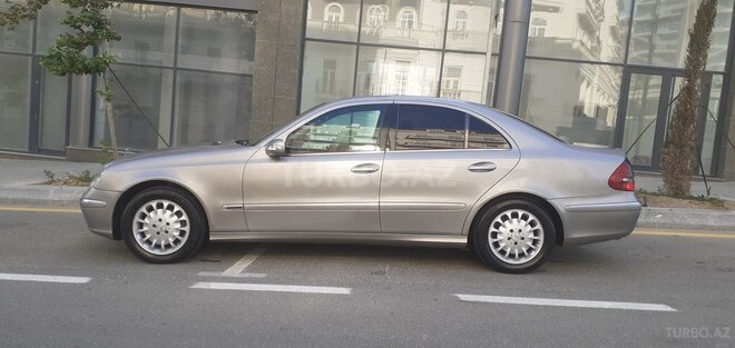 Mercedes E 220 2002, 384,568 km - 2.2 l - Bakı