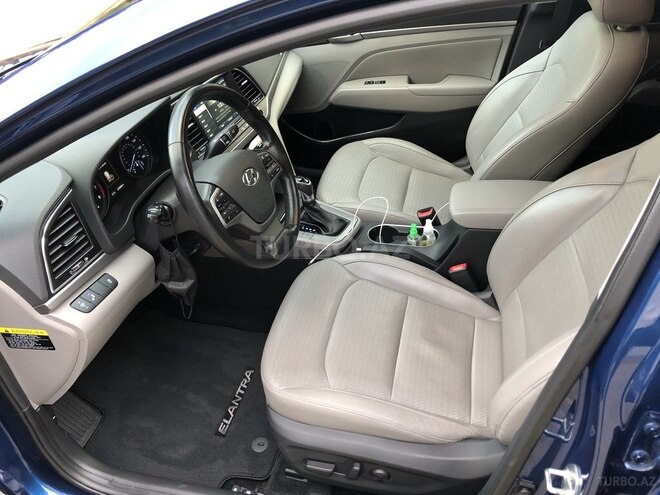 Hyundai Elantra 2017, 63,000 km - 2.0 l - Bakı