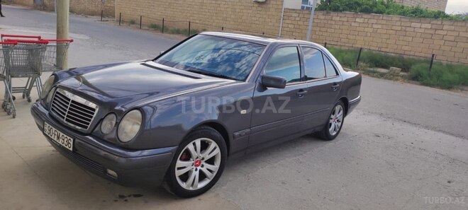 Mercedes E 230 1995, 397,949 km - 2.3 л - Şirvan