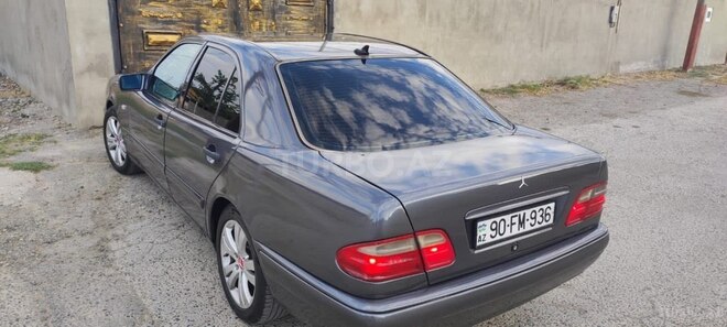 Mercedes E 230 1995, 397,949 km - 2.3 л - Şirvan