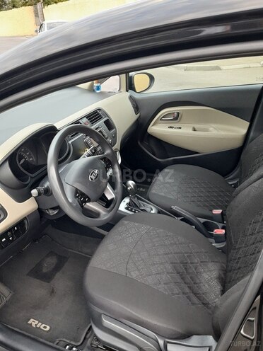 Kia Rio 2013, 245,000 km - 1.6 l - Bakı
