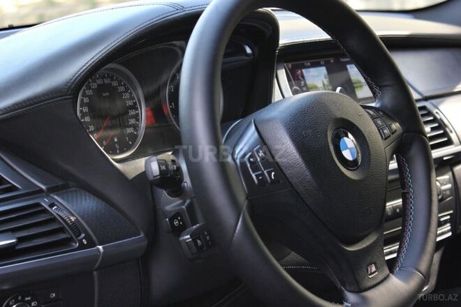 BMW X5 M 2011, 239,466 km - 4.4 l - Bakı