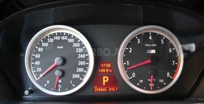 BMW X5 M 2011, 239,466 km - 4.4 l - Bakı