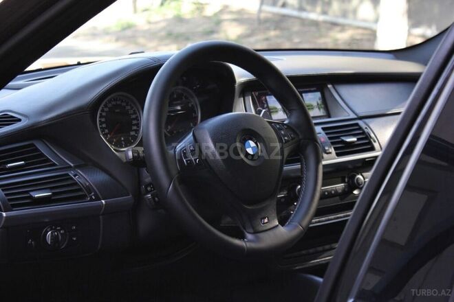 BMW X5 M 2011, 239,466 km - 4.4 l - Bakı