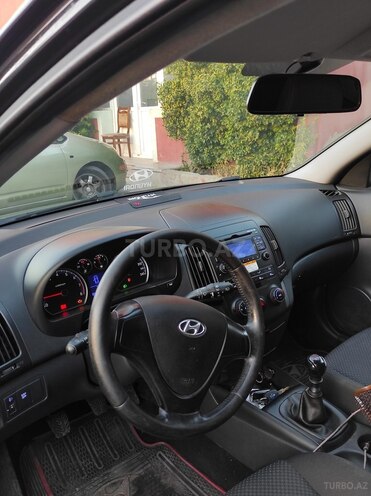 Hyundai i30 2010, 127,000 km - 1.4 l - Bakı