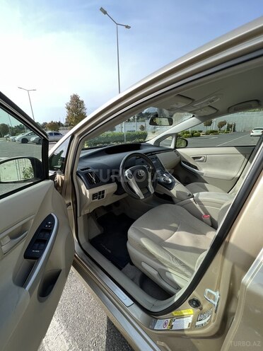 Toyota Prius 2010, 260,000 km - 1.8 л - Bakı