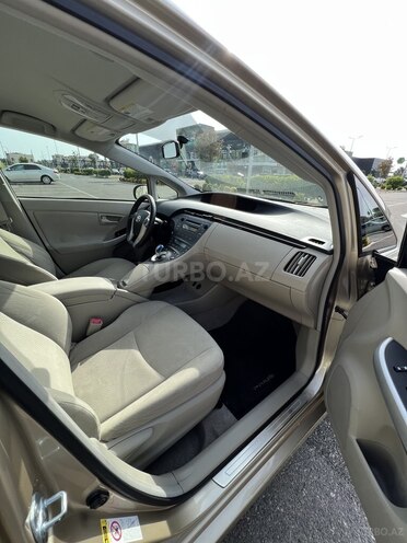 Toyota Prius 2010, 260,000 km - 1.8 л - Bakı