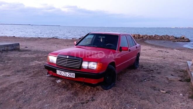 Mercedes 190 1992, 450,000 km - 2.0 l - Lənkəran