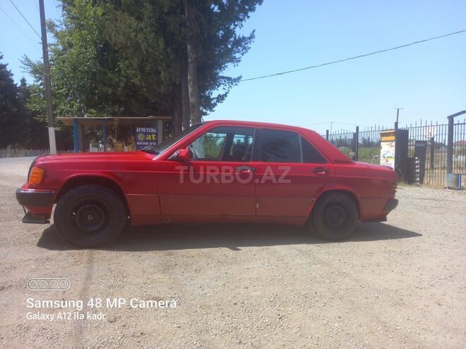 Mercedes 190 1992, 450,000 km - 2.0 l - Lənkəran