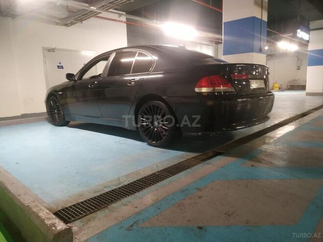 BMW 745 2001, 295,500 km - 4.4 l - Bakı
