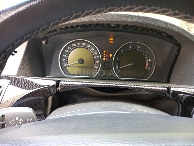 BMW 745 2001, 295,500 km - 4.4 l - Bakı
