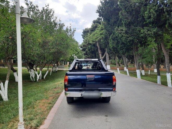 Mitsubishi L200 2014, 184,000 km - 2.5 l - Bakı