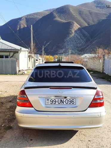 Mercedes E 240 2003, 155,000 km - 2.4 л - Goranboy