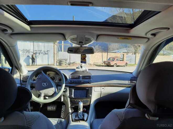 Mercedes E 240 2003, 155,000 km - 2.4 л - Goranboy