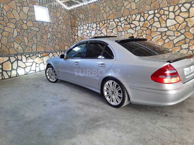 Mercedes E 240 2003, 155,000 km - 2.4 л - Goranboy