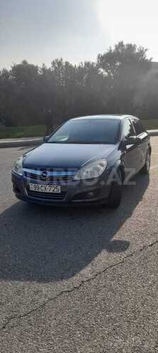 Opel Astra 2007, 175,000 km - 1.4 л - Bakı