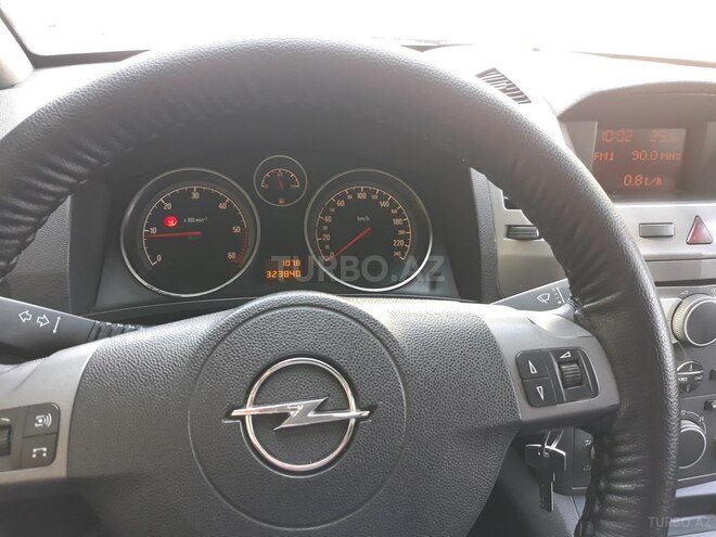 Opel Zafira 2006, 320,000 km - 1.9 л - Sumqayıt