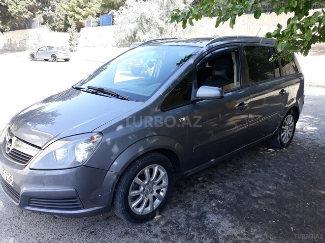 Opel Zafira 2006, 320,000 km - 1.9 л - Sumqayıt
