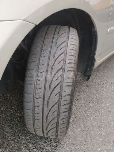 Toyota Corolla 2007, 197,000 km - 1.4 l - Bakı