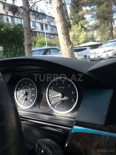 BMW 530 2006, 280,000 km - 3.0 l - Bakı