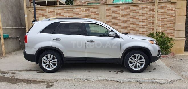 Kia Sorento 2011, 130,000 km - 2.0 l - Bakı
