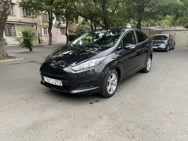 Ford Fiesta 2015, 159,325 km - 1.6 л - Bakı