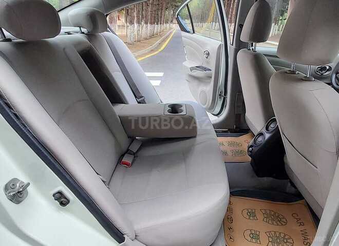 Nissan Sunny 2012, 176,300 km - 1.5 л - Bakı