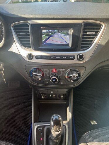 Hyundai Accent 2019, 70,000 km - 1.6 l - Bakı